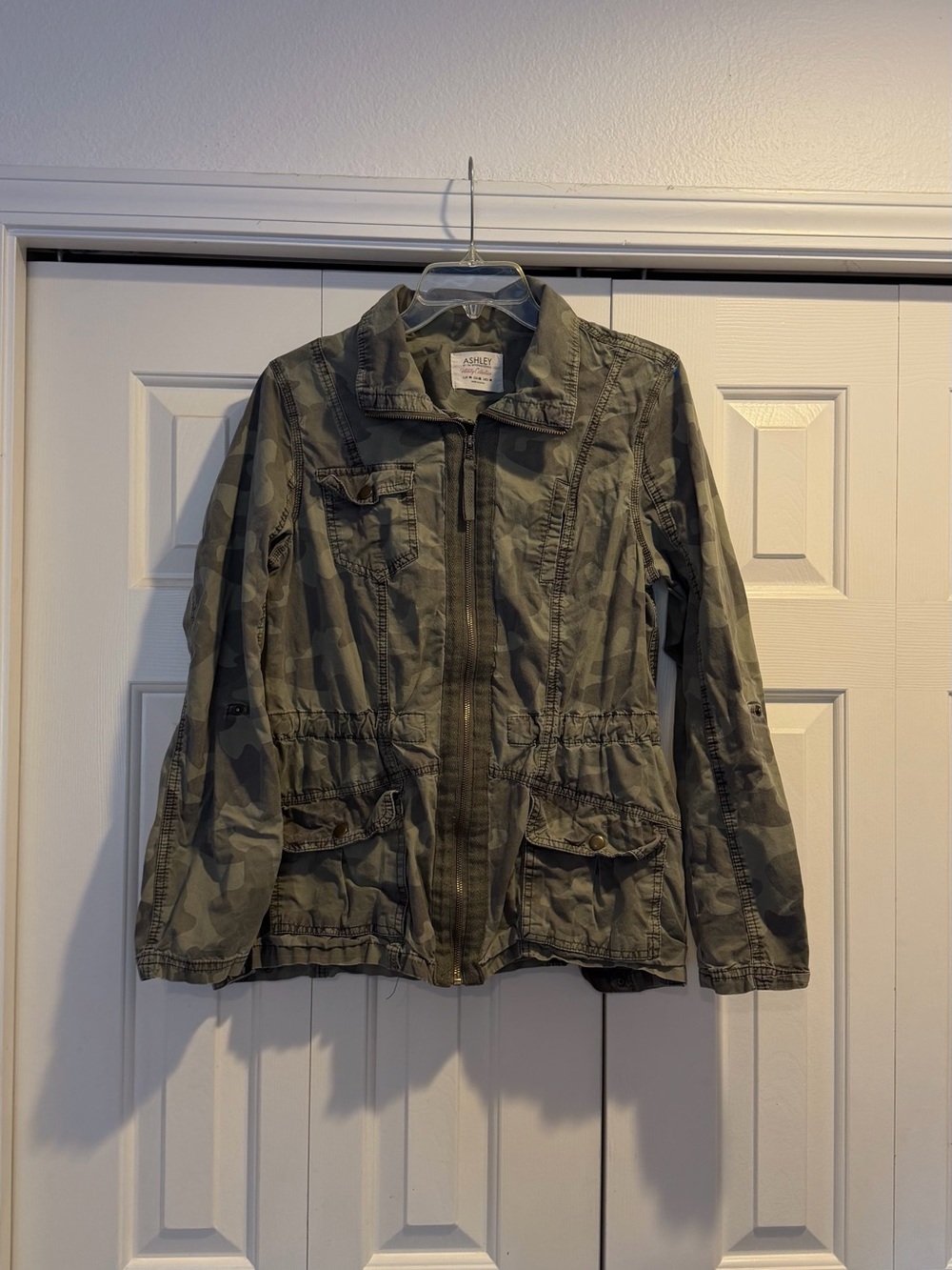 Ashley by 26 International Camo Jacket Lightweight Full Zip  #0147